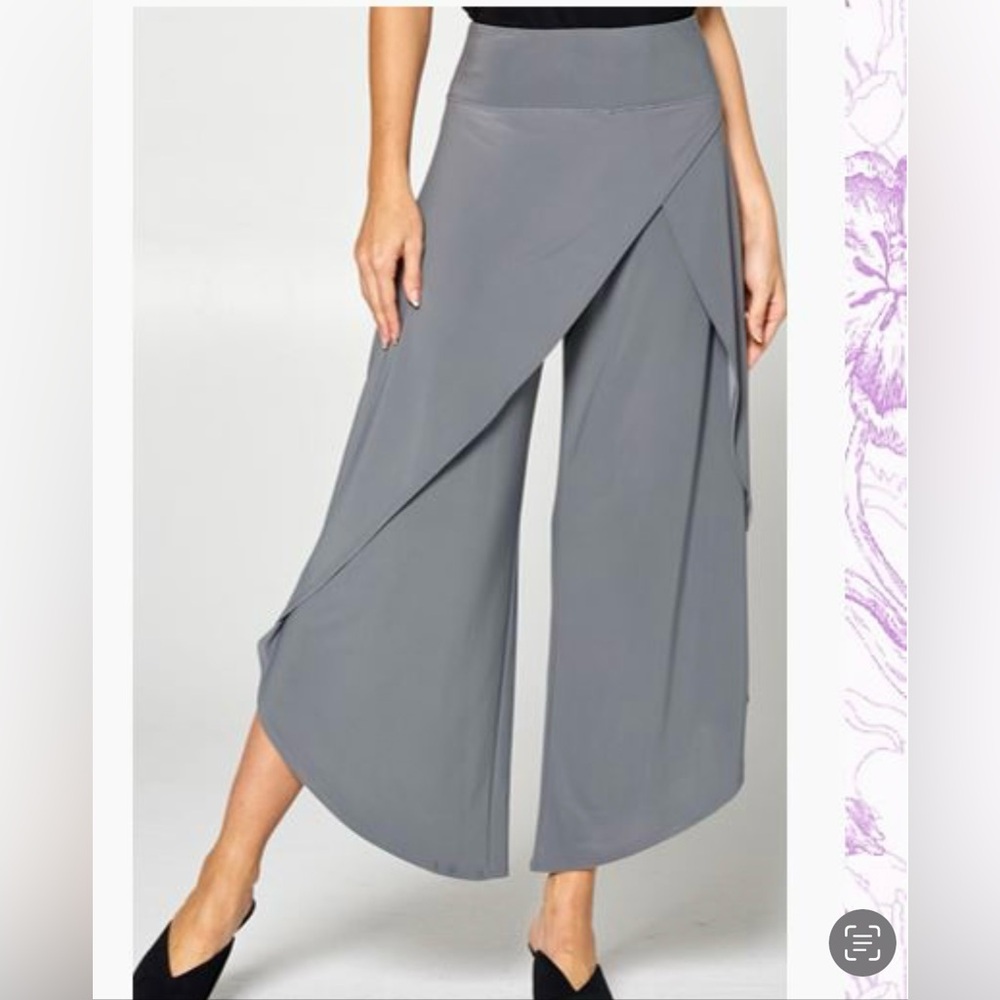 NWT Gray Pull On Pants with Elastic Waist XL